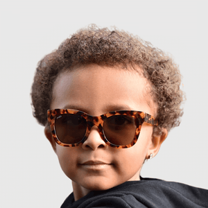 tate wearing mihi kids sunglasses - the hamptons design