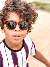 Load image into Gallery viewer, oliver wearing mihi kids sunglasses - the bedford design