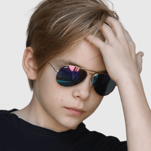 Load image into Gallery viewer, marek wearing mihi kids sunglasses - the soho design